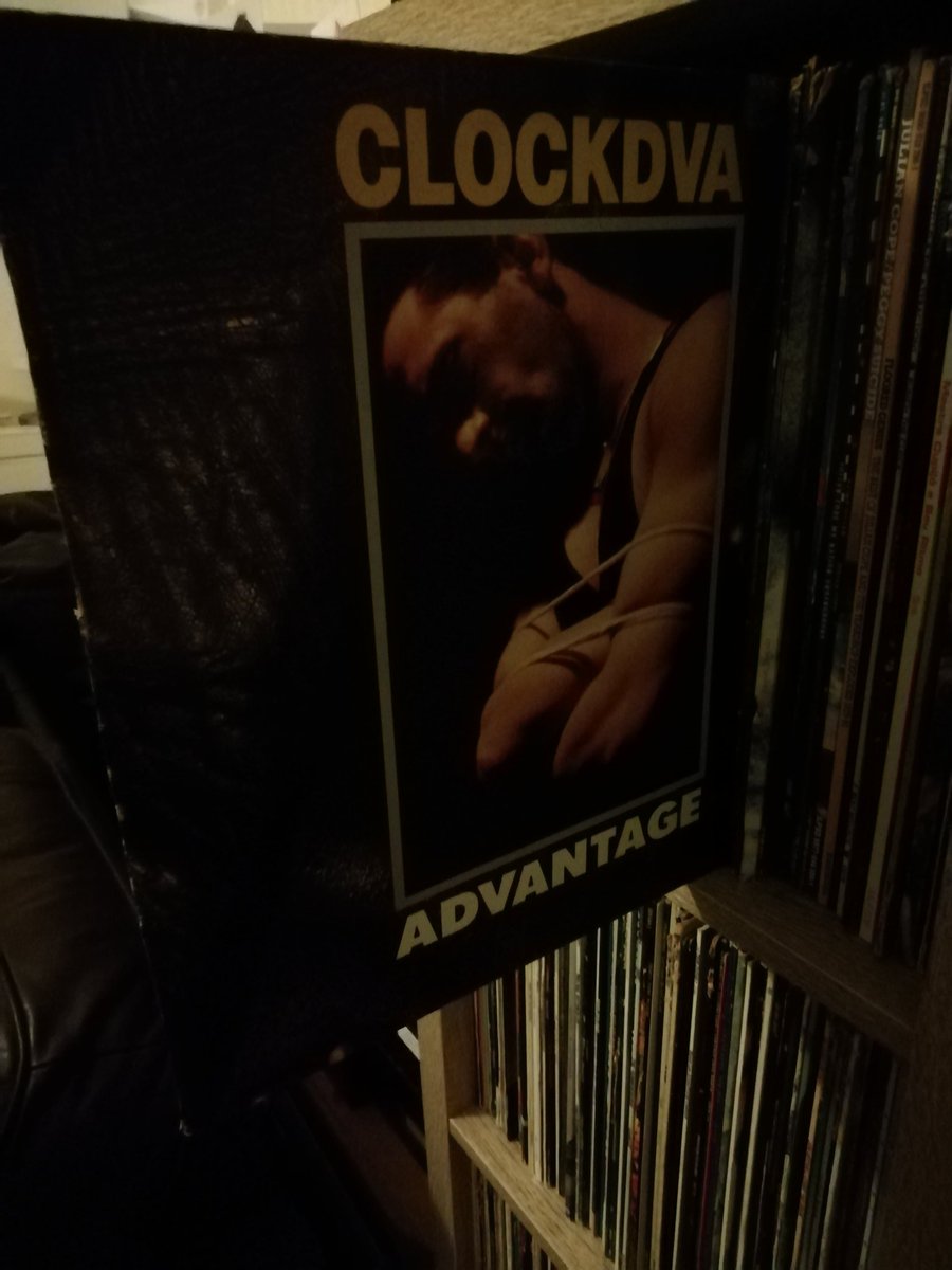 plasllanina's tweet image. "They're talking aloud in the city
They know that resistance is here..."
#ClockDVA 
#ResistUK