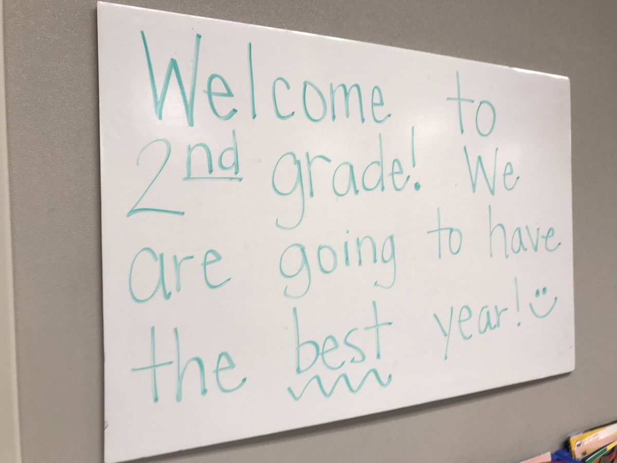 JCSD_HZE's tweet photo. Positive messages to our students are all around! https://t.co/HvXNGCNvt0