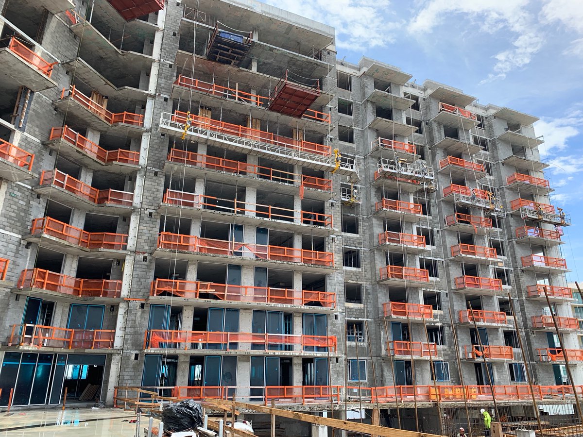 AnaAlam777's tweet photo. Hollywood East Apartment Building located in Hollywood, FL
#bcn2210 #fiu #fiumossschool #construction @FIU_Mossschool https://t.co/F961uzbalt