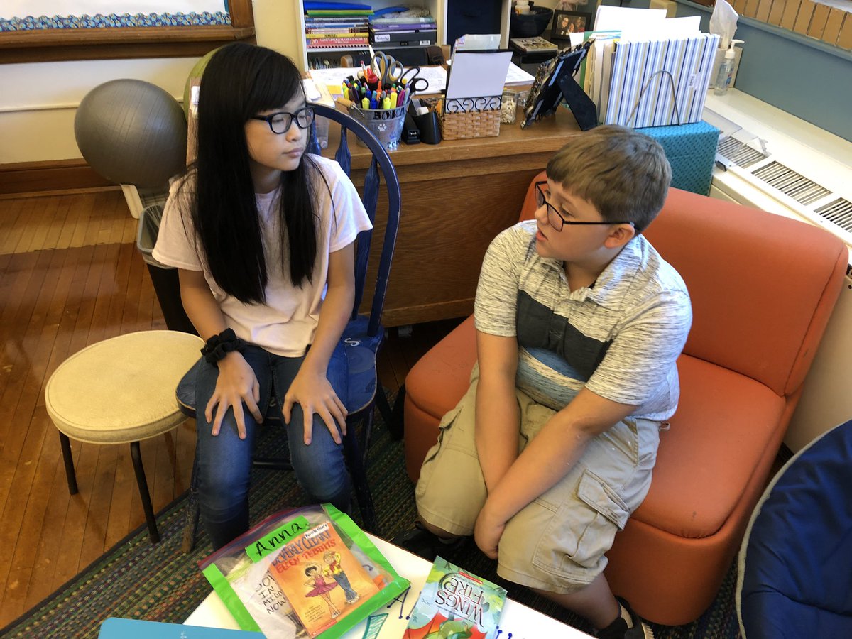 MsHouse22's tweet photo. Sharing our “jots” from our Reading Notebooks after learning about metacognition @schooldist186 #butlerbobcats #thinkingaboutourthinking #metacognition https://t.co/MTtPgvzWLX