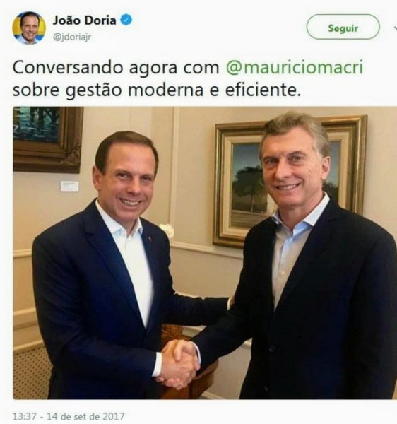 driufc's tweet photo. Vendo a Argentina decretar Moratória, eu me lembrei do Dória.
#Argentina #Doria #ForaMacri https://t.co/L2H3c9GpEX