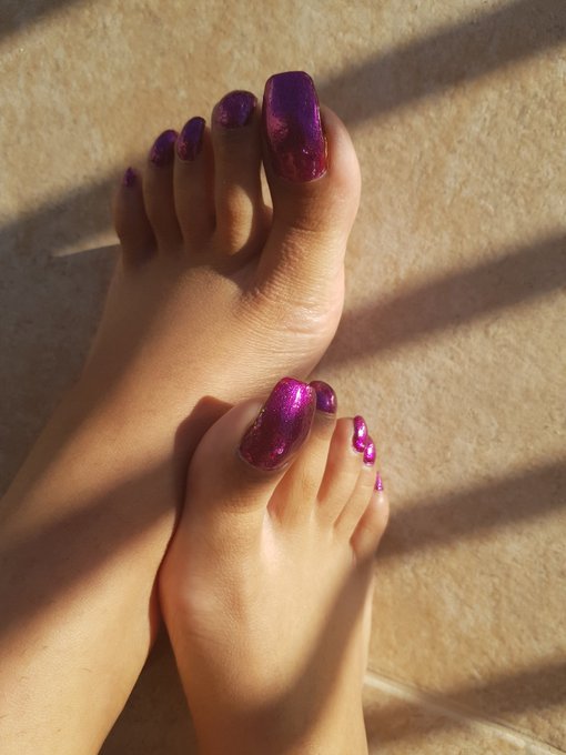 My 2nd sessions of the year are here! Secure your spot with a deposit before they're all gone! This Sunday<a href="/tag/footfetish"class="tags"><span>#footfetish</span></a><a href="/tag/assworship"class="tags"><span>#assworship</span></a><a href="/tag/mistress"class="tags"><span>#mistress</span></a><a href="/tag/sexyfeet"class="tags"><span>#sexyfeet</span></a><a href="/tag/spoilme"class="tags"><span>#spoilme</span></a>