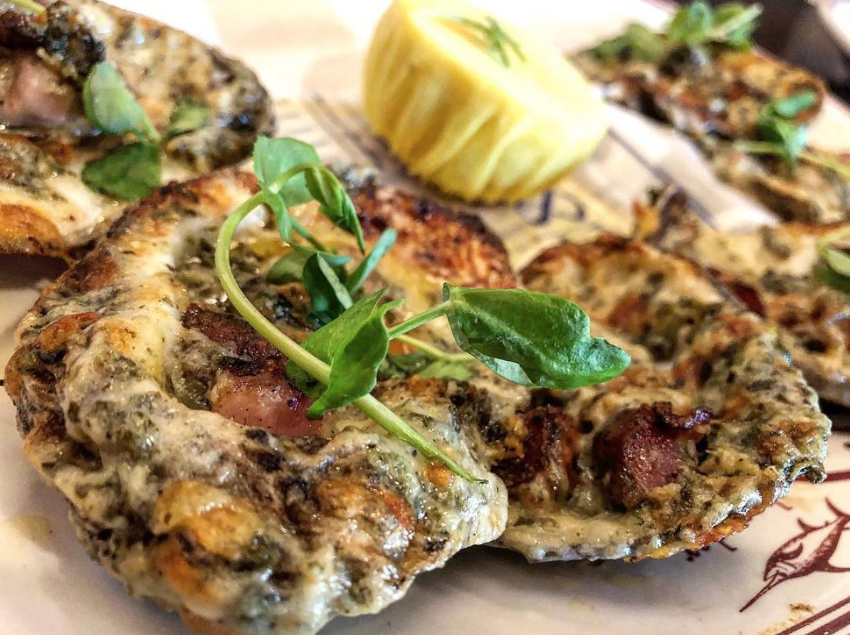 chowder_house's tweet image. You made it halfway to the weekend! Treat yourself with our award-winning Oysters Rockefeller 😋📷: ktorih