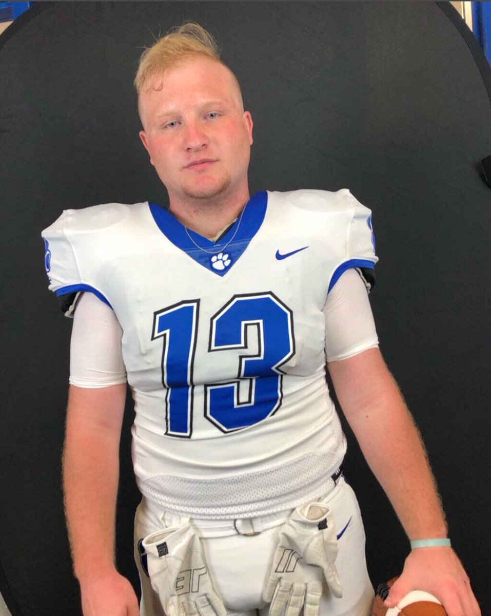 HHStajdevils's tweet photo. Slayer of middle schoolers⚔️❄️ @RinggoldBN https://t.co/9AjlbJwCEk