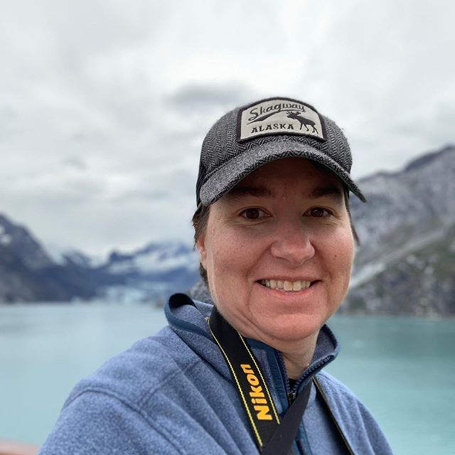 zanymomintx's tweet photo. I’m passionate about traveling to places I’ve never been, but I love visiting Alaska & hope to return someday.
#indeeph2o #marjorieglacier https://t.co/p9QT2SdPKD https://t.co/TVib5Atj7R