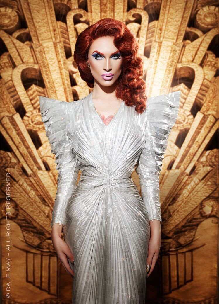 DelReyLatest's tweet photo. Lana Del Rey said that her drag name would be Evana Del Slay https://t.co/ZA8cUgvpR0