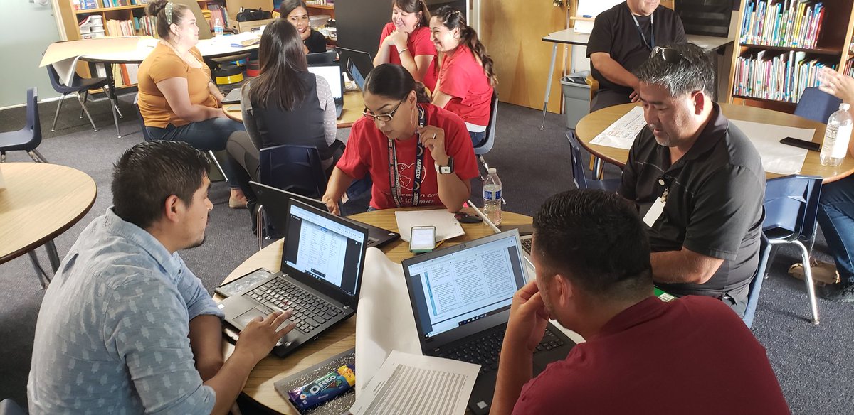 CChavezGlobal's tweet image. Hapgood Teachers  developing K-6th #LearningProgressions for narrative writing