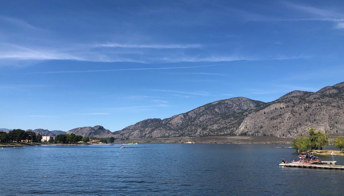 CanningsNDP's tweet photo. Osoyoos— 32 degrees of a great summer day! Km 364 of #ridetheriding. And tonight it’s hockey! https://t.co/MwINOaCegC