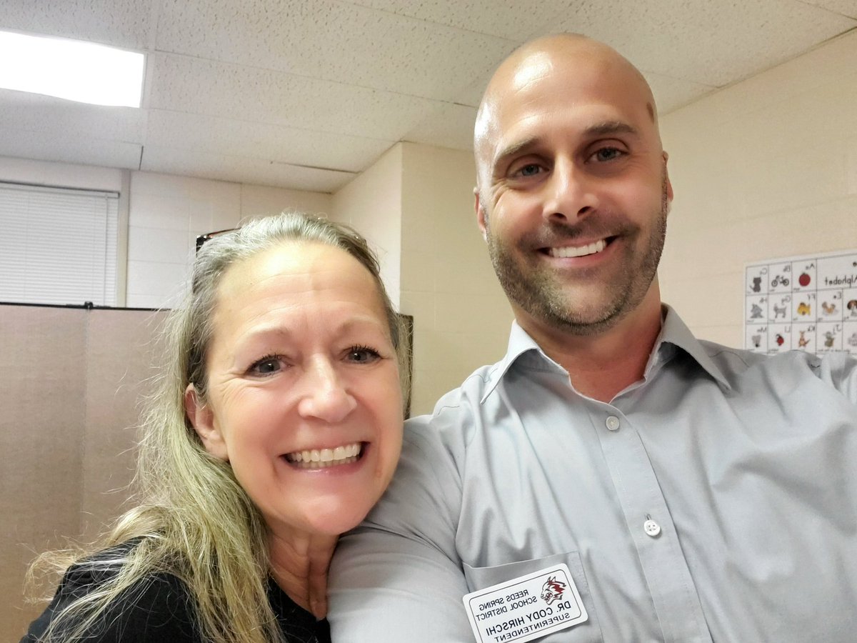 codyhirschi's tweet photo. Finished today with Helen McFerron. She has such a story and I love her perspective about life being an adventure. She loves kids and really understands the influence she has on them. Blessed to have her! #OnewiththePack https://t.co/nSNlETnh39
