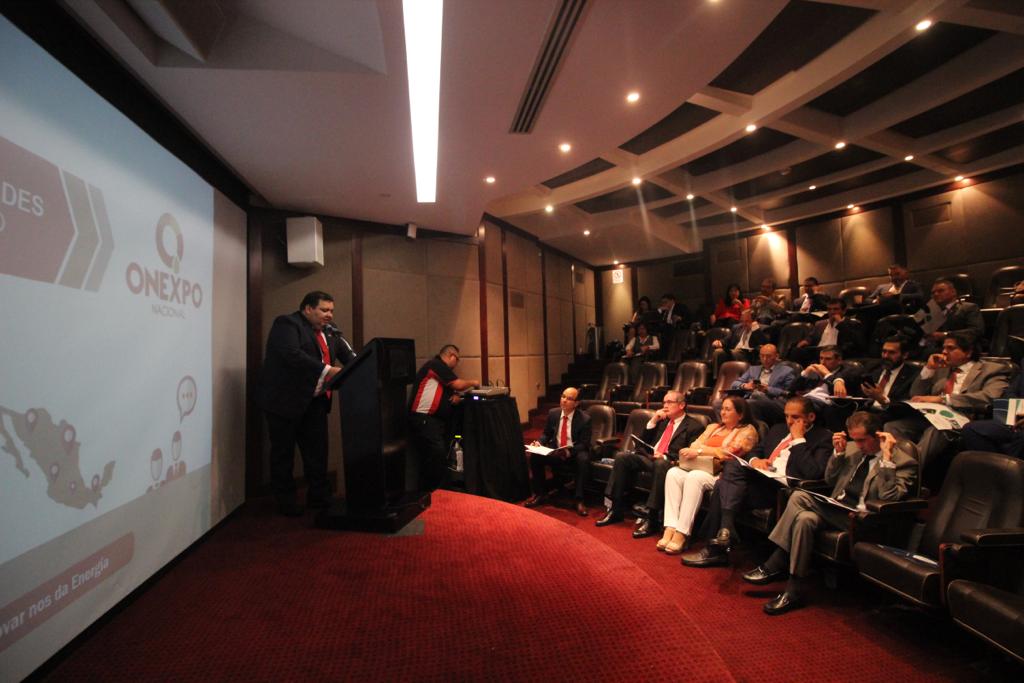 OnexpoNacional's tweet photo. En estos momentos se está llevando a cabo la 1a Sesión del Consejo Directivo Nacional Onexpo 2019-2020 a cargo de nuestro Presidente @robertoddel https://t.co/ZfltYkkQ2p