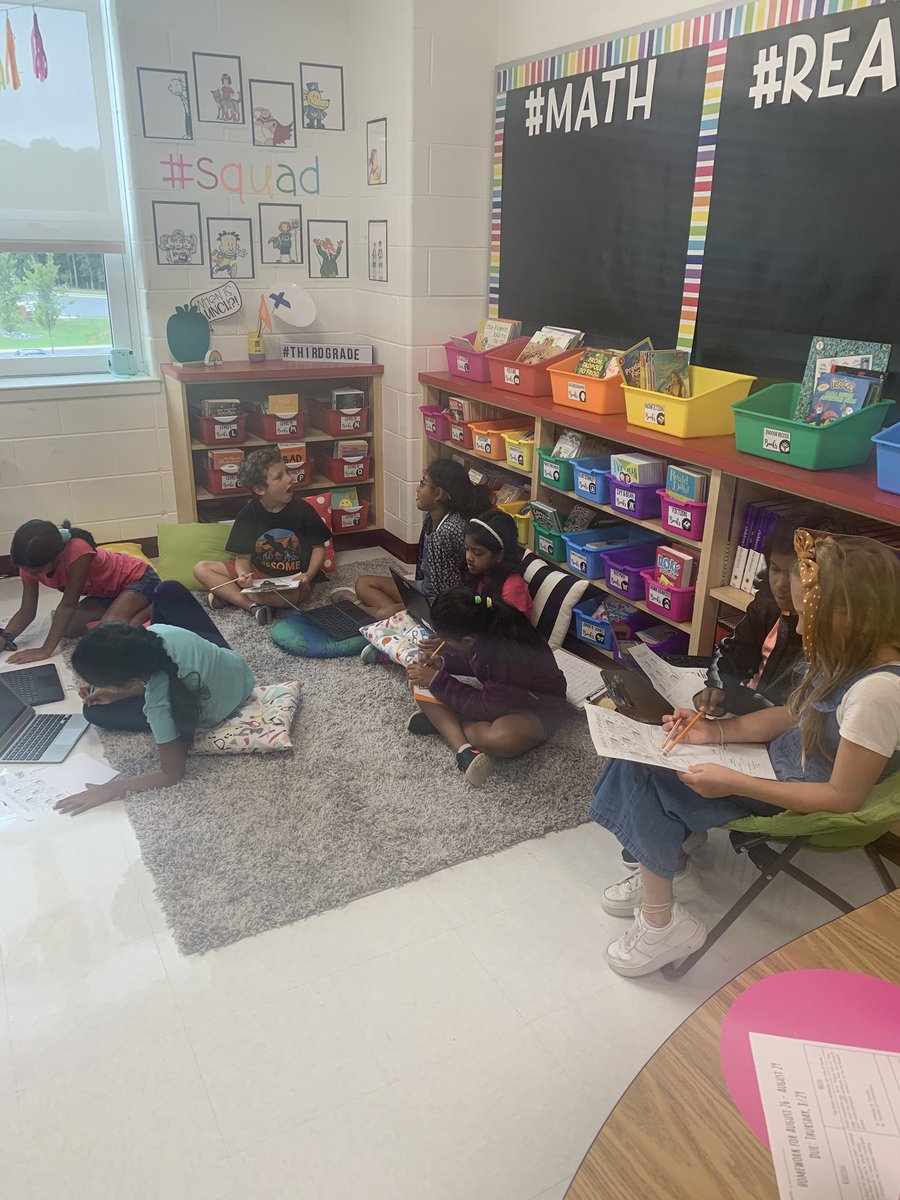 3rdwithMrsM's tweet photo. Today we enjoyed diving into our playlists for math! I love seeing them so engaged in what they are learning! @MadisonsTrust16 https://t.co/SWjxKfY9MM