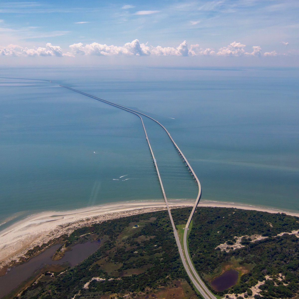 wboc's tweet photo. #Chopper16 following the Chesapeake Bay Bridge-Tunnel from Virginia’s Eastern Shore https://t.co/oSEEMSlWp7