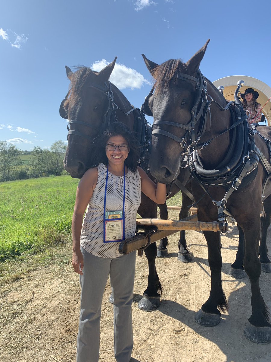 AZParedesMD's tweet photo. Had a great experience sharing our strategies for treating opioid diversion and promoting safe and effective pain management strategies with @susanli0888. We even got to ride a carousel and go on a carriage ride around #EPICHQ! @OSUWexMed @OSUSurgery #UGM2019 #EpicUGM2019 https://t.co/5WIywGqra5