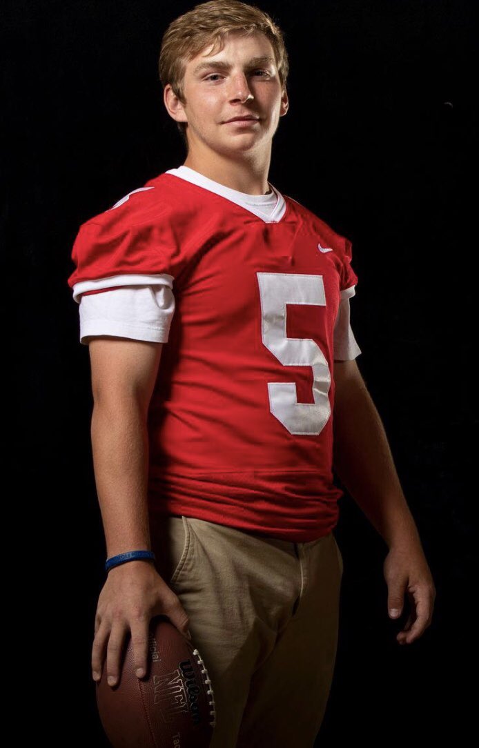 lowell_SS's tweet photo. ITS A JERSEY OUT!!! Tomorrow night is the first varsity football game at home, KICK OFF AT 7PM!! We want to see you there🗣 @Lowellredarrows @lowellfootball https://t.co/TeGxVbb9mm