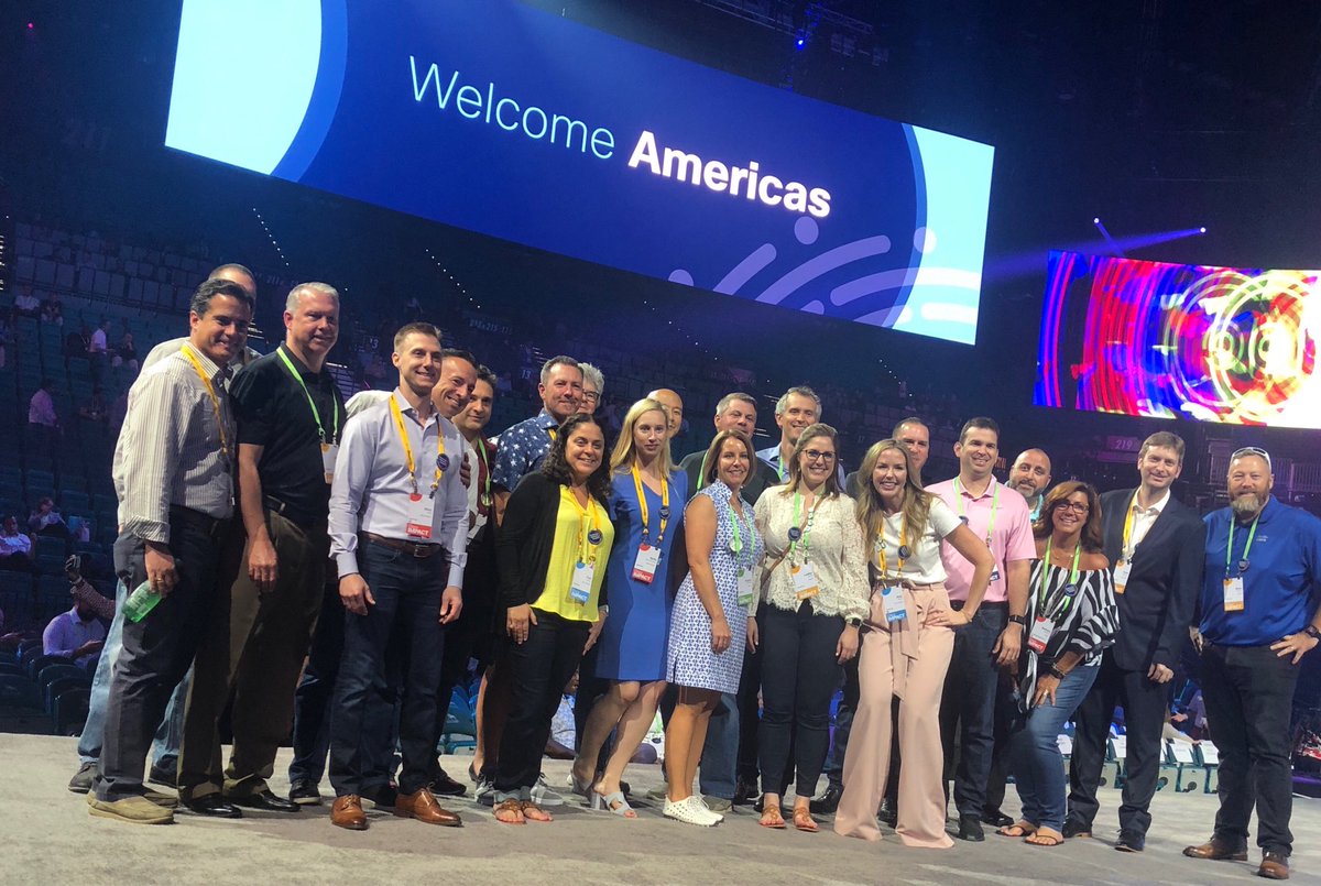 sofievandevelde's tweet photo. To an amazing year with the Americas Advisory Council. Thank You ⁦@erinkweber⁩ #CiscoImpact #OneAmericas #AACImpact https://t.co/OL32n7KBfY