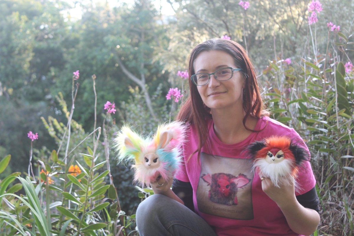 RealButtonWings's tweet photo. Angel showing her latest FuzzlePuffs.

The Skulkin is a prototype for @TheToyInsider .

The #kickstarter continues for the month of #September.

Get your own #FuzzlePuff !

https://t.co/ZYLbQ0jh8l https://t.co/DMVgIArGoy
