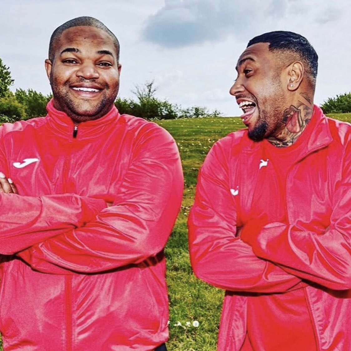 Tijdje terug in de club daagde ik @giomusiq uit om mee te doen aan een nieuw programma (voor een goed doel) op @sbs6nl genoemd #heldendoordemoddervips 🤣🤣Any way wil jij weten hoe dit gaat aflopen? Check dan aankomende vrijdag om 20:30 uur op SBS6 🙉💪🏽🔥