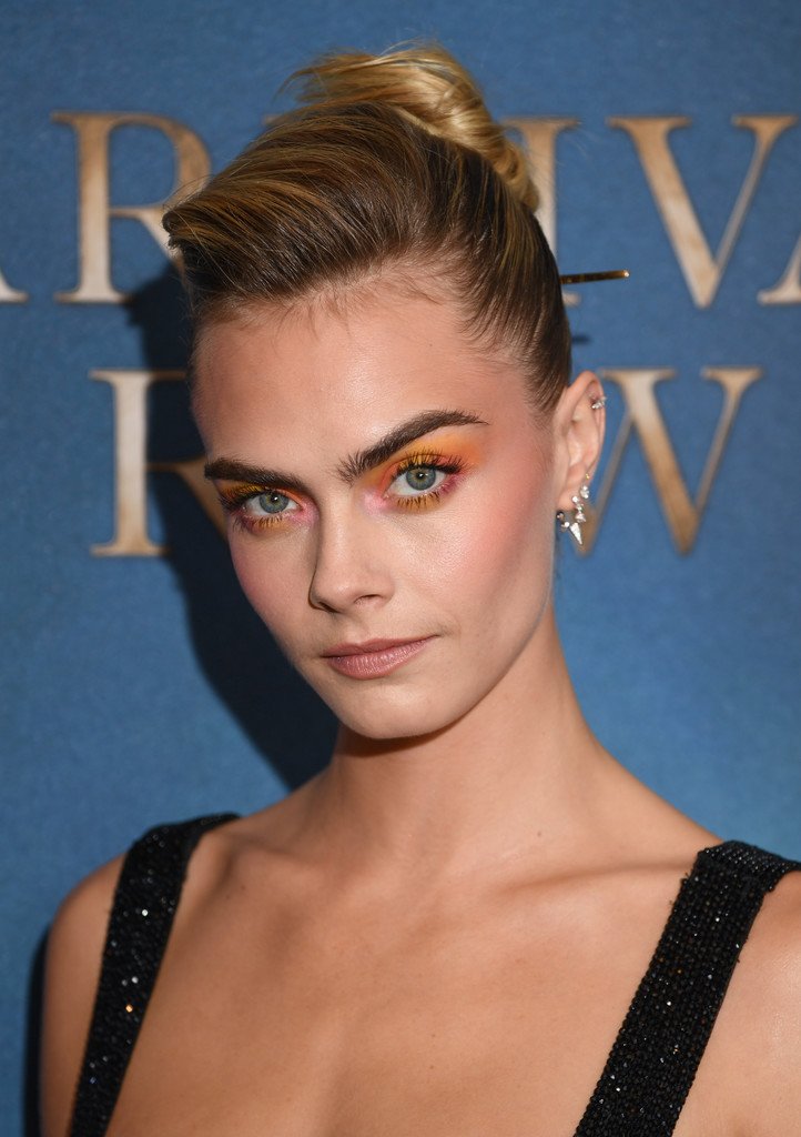 Cara Delevingne wore a #BALMAIN Resort 2020 two-piece look with #MelindaMar...