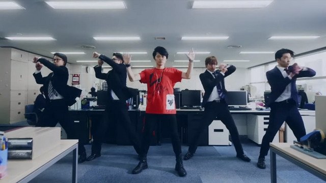 NEWS: Voice Actor Hiro Shimono Dances with Office Workers in a Suit in His 4th Single "Soul Flag" Music Video

✨ More: bit.ly/HiroSMV