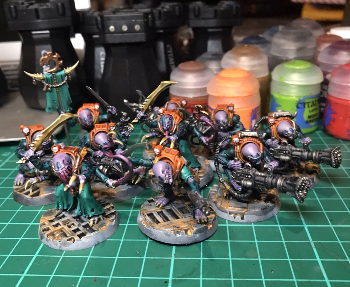 PeterJohnBuxton's tweet photo. @ChrisPeach001 update on the Genestealer Cult from last night’s hang out and paint. Thanks to you they are done! https://t.co/lFoNdbLUwk