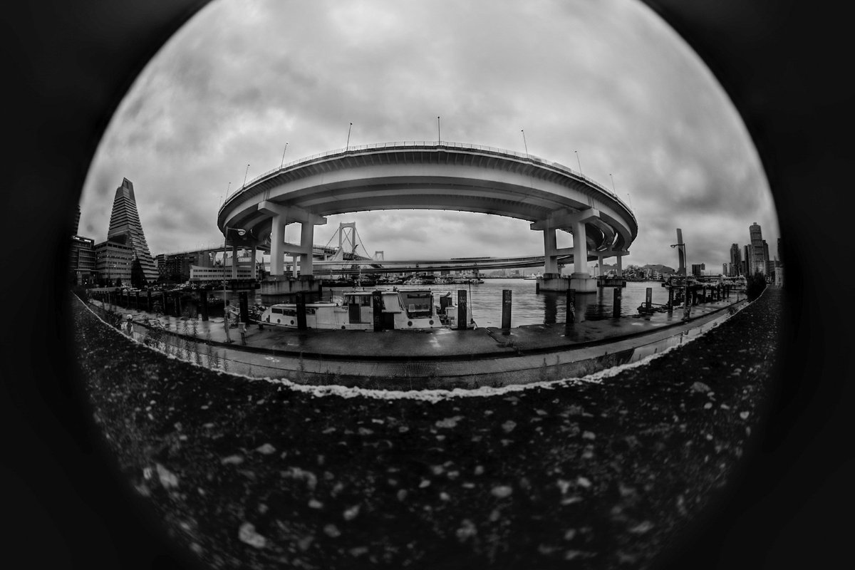 ペンタックス Pentax By Ricoh Imaging Hd Pentax Da Fish Eye10 17mmf3 5 4 5ed をk 1シリーズに装着し レンズフードを外して撮影した際のイメージです 製品特集ページにも イメージサークルと画角についての解説を追加しました T Co ペンタックス Pentax By Ricoh Imaging Hd Pentax Da Fish Eye10 17mmf3 5 4 5ed をk 1シリーズに装着し レンズフードを外して撮影した際のイメージです 製品特集ページにも イメージサークルと画角についての解説を追加しました T Co