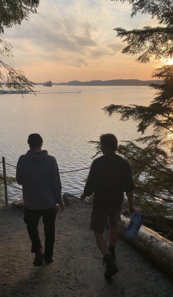 abbymatheson_'s tweet photo. Some beautiful country up here in #princerupert ! But it’s devastating when we can find lots of garbage and beer cases on our short hike. My family leaves no trace by picking up garbage on our walks! #standupforparks @CPAWSbc https://t.co/wz9wP3mCcB