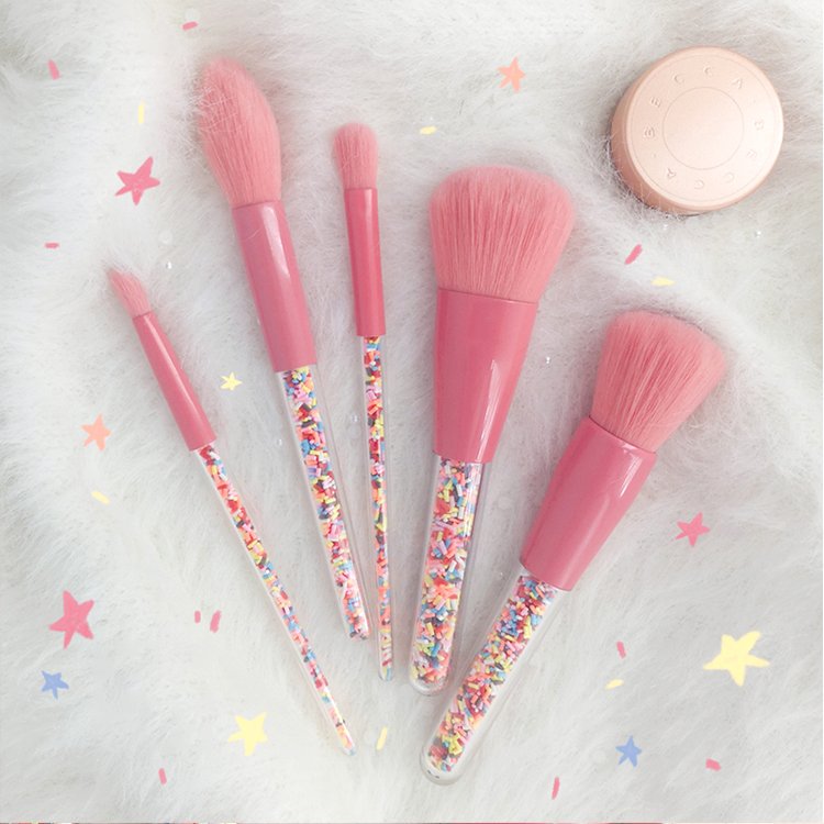 Sweet Treats Series 🍭Sprinkle Beauty Brush Set Parlor Fresh & Delicious Darling! #makeuptwitter #makeupbrushes #COSMETICS  #beautybrushes #girl #beautytips  #makeupartist