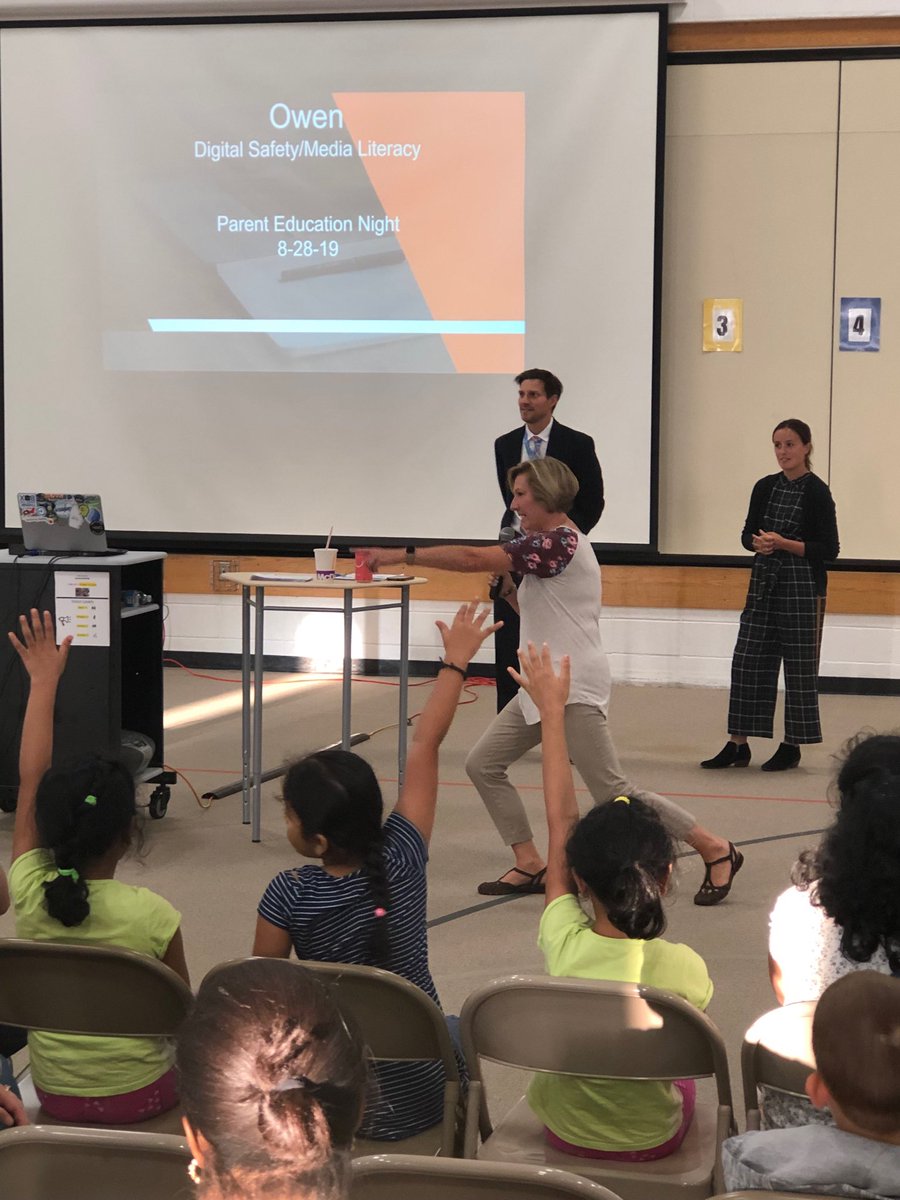 Owen’s Technology PLC members invited our 204 Technology Coaches to present to our new families and second grade families about digital citizenship and using their Chromebook safely.