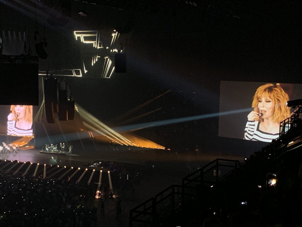 Vendredi 14 juin : Sortie associative au concert de Mylène FARMER homobus.com/blog/vendredi-…