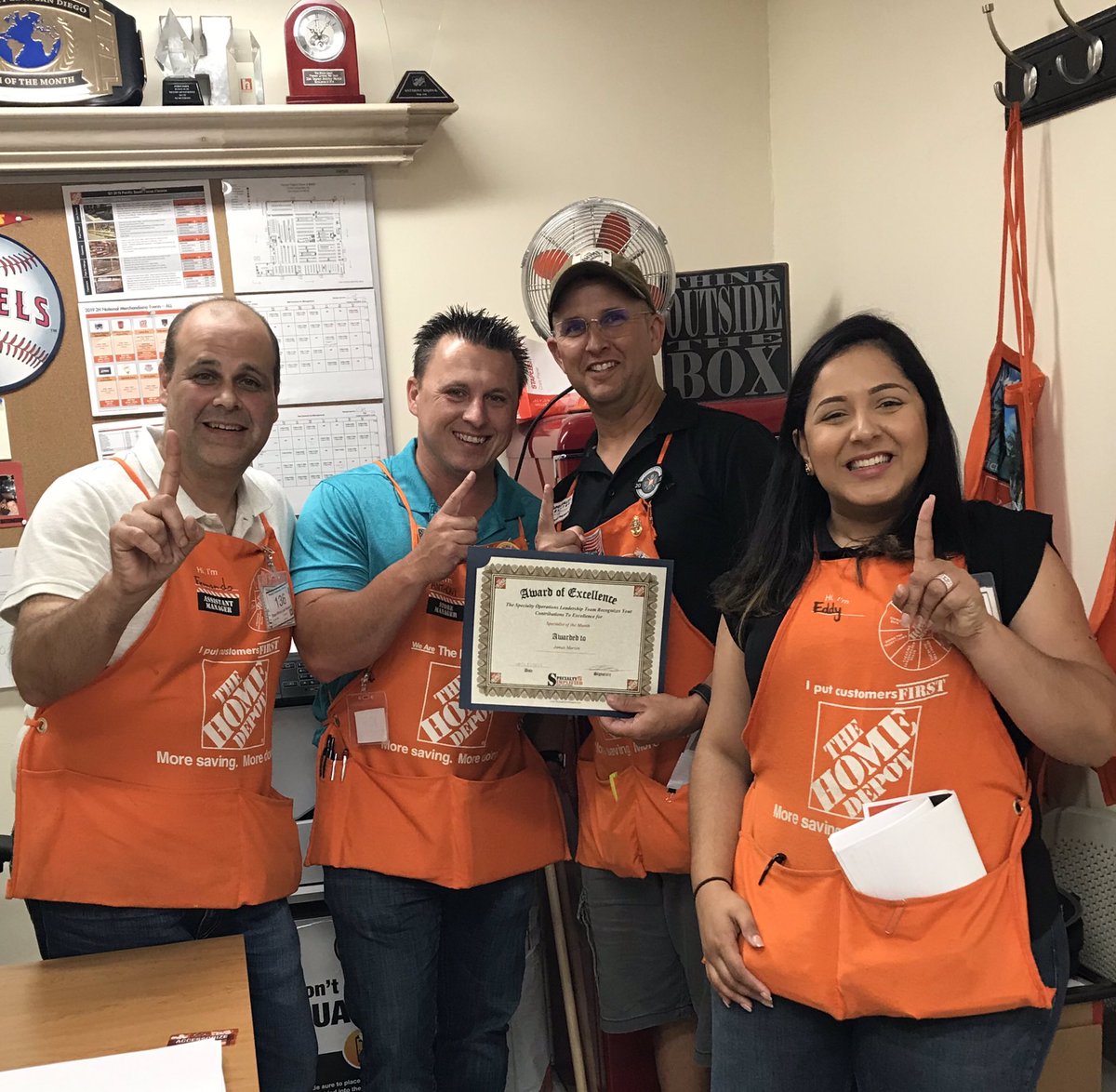 Fernando A-M (@fernando_0669) on Twitter photo Congratulations to James our top specialist D#30@theRanch! 💸⚡️<a href="/AnthonyHajduk/">Anthony Hajduk</a> @sam_rosenbergHD <a href="/NotoKara/">Kara Noto</a> <a href="/Jeffbrennerhd/">Jeff Brenner</a> <a href="/Fernando_0669/">Fernando A-M</a> <a href="/liza_erline/">Lisa Lucero</a> <a href="/NealJohnson37/">Neal Johnson</a> @RobertW34949857 <a href="/BobJCrowder/">Bob_Crowder</a> Congratulations to James our top specialist D#30@theRanch! 💸⚡️<a href="/AnthonyHajduk/">Anthony Hajduk</a> @sam_rosenbergHD <a href="/NotoKara/">Kara Noto</a> <a href="/Jeffbrennerhd/">Jeff Brenner</a> <a href="/Fernando_0669/">Fernando A-M</a> <a href="/liza_erline/">Lisa Lucero</a> <a href="/NealJohnson37/">Neal Johnson</a> @RobertW34949857 <a href="/BobJCrowder/">Bob_Crowder</a>