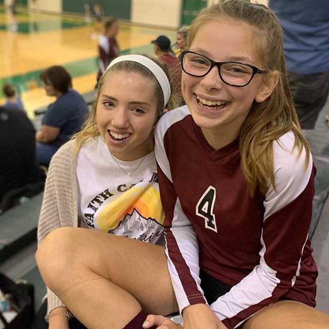 Joyduncan17's tweet photo. Proud of these girls! They are #beautifulinsideandout ! #blessedmom #blessedmimi #volleyball #volleyballgirls #cloverhillhighschool #thomasdalehighschool #rivals #family https://t.co/wqZUjW1gO0 https://t.co/DcQmcfoz3Y