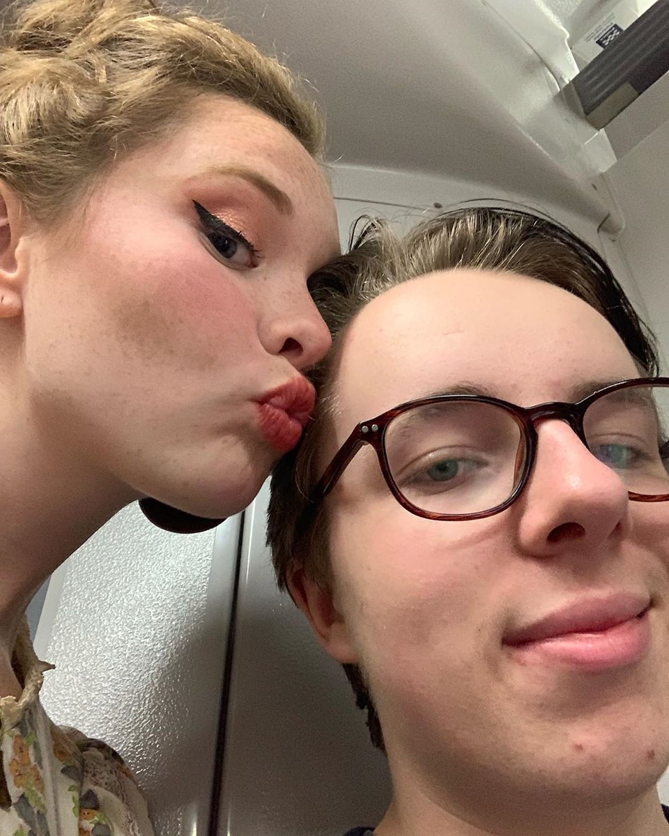 wildestoxen's tweet photo. 🥰 Zoe Colletti 🥰 ily https://t.co/m4V1aKiqfo