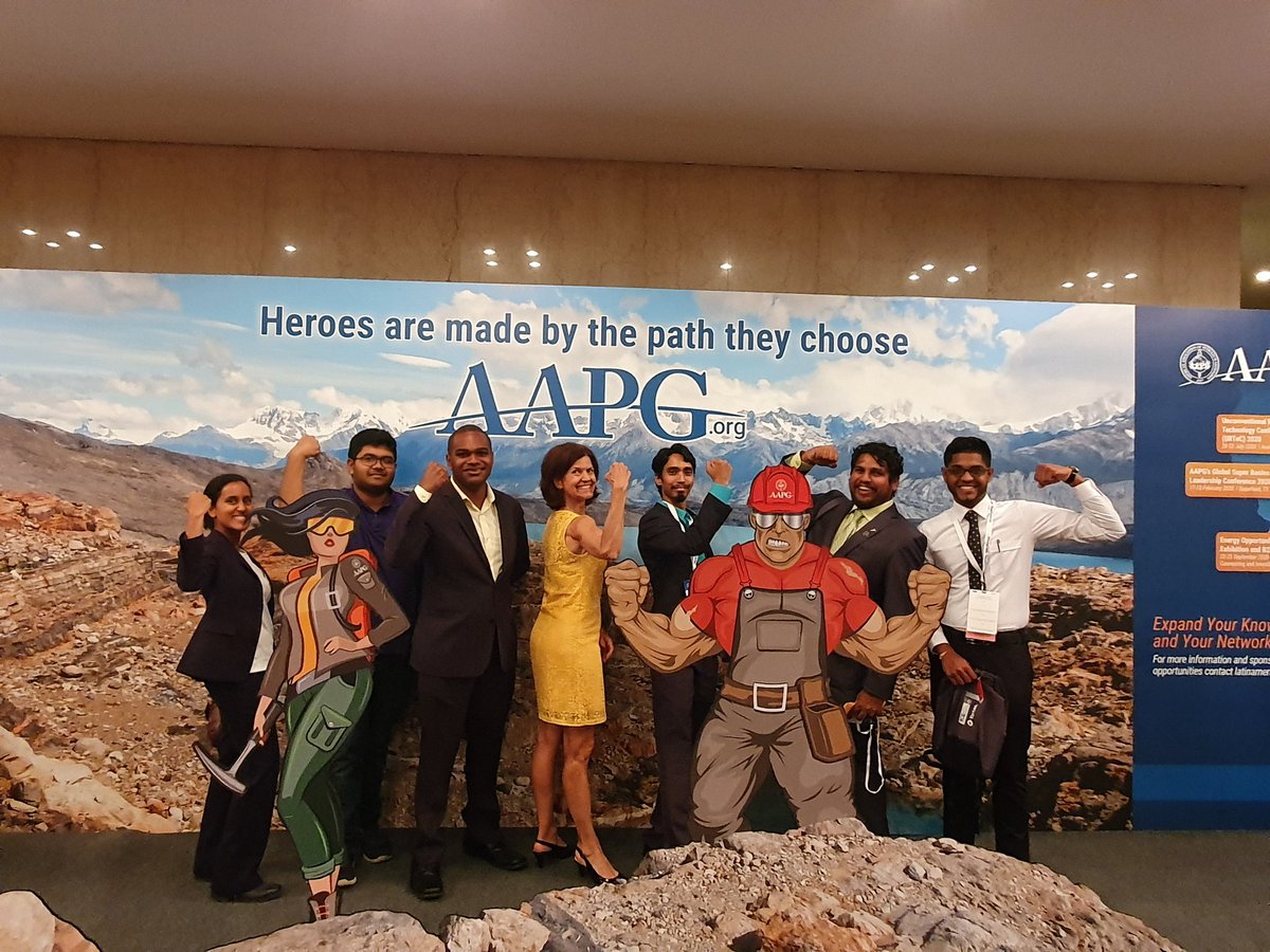 MoonXav's tweet photo. Trini-power
Trinidad & Tobago contingent at AAPG #ICE2019 with AAPG Past President Denise Cox.
#aapg #ICE2019 #trinidadandtobago #buenosaires #uwista #petrocom #touchstoneexploration https://t.co/7Io4LoZsc0