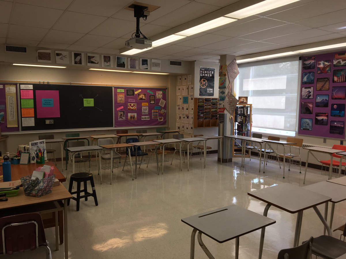 Ms_Rodopoulos's tweet photo. Excited to welcome my students @foresthillci on Tuesday! Cannot wait to spark that love of English and to foster great connections in our vibrant classroom!#TDSBFirstDay #JETSreading #StudentVoice #Wellbeing #LoveTeaching โค๏ธ https://t.co/90M2ZW0kid