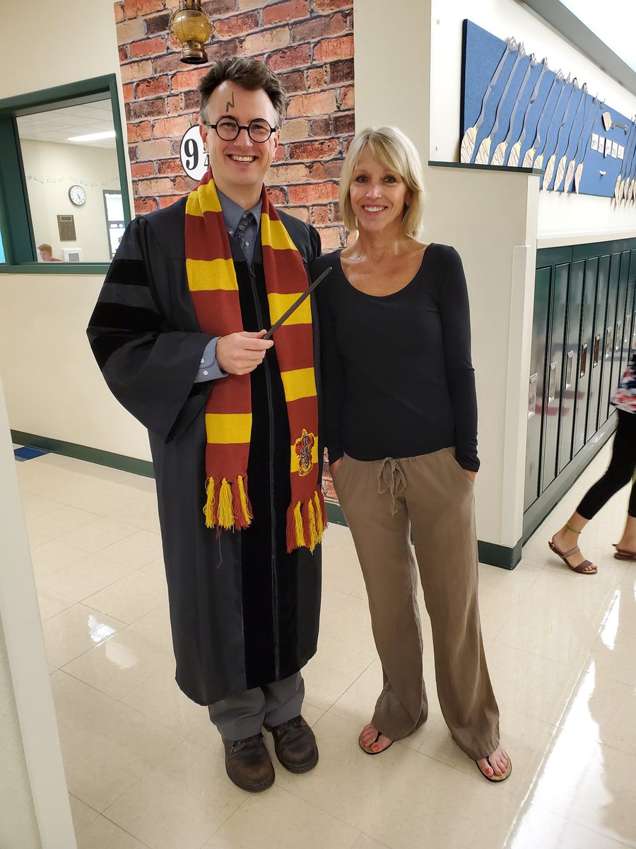 jheipp's tweet photo. Welcome Harry Potter, who visited KES' open house, where learning takes us to far away places! #ksdpride https://t.co/1Wubv1DkHT