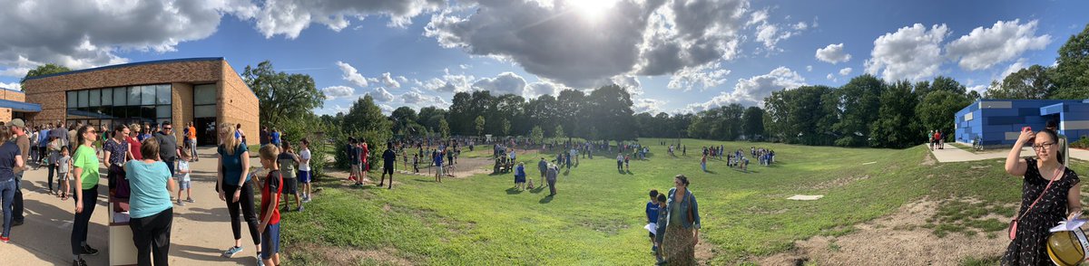 A2STEAM's tweet photo. Our patio and playground were filled with families tonight.  Popsicles were enjoyed, students met teachers, and families reconnected. It was a beautiful evening that abounded with excitement. What an auspicious start to our #A2breakthrough year! https://t.co/zbmXhc21iN