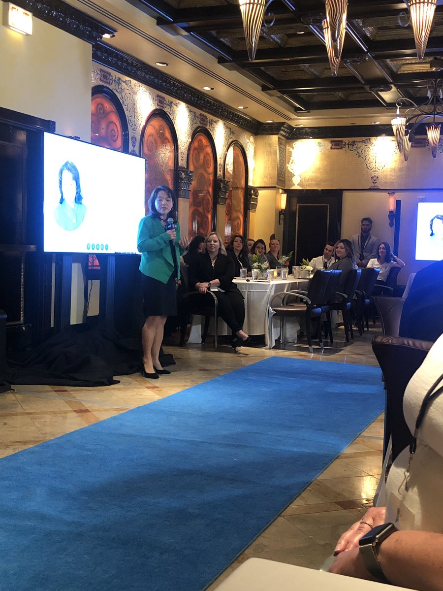 amandapriemer's tweet photo. Today was unbelievable! So grateful for all of these amazing leading ladies #LEADGLM @PaulaVofGLM @FlagshipClaud @Anna_GLM @OanaCioata
Thank you @TomMonahan10 for making this possible! https://t.co/6QiGay9ZOm