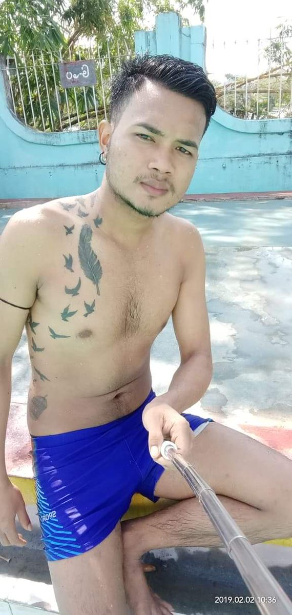 UNyoChaw1's tweet photo. ဒီ​ေန႔ အခ်ိန္​​ေတပုိ​ေနတယ္​  ဘယ္​သူယူ���လဲ

09777641505 https://t.co/WB1EuJqVOA