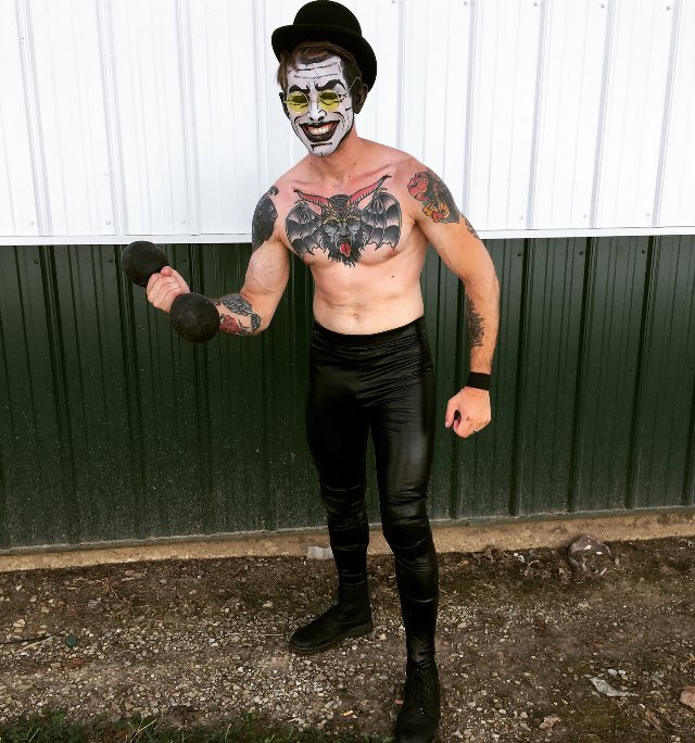 Danhausen on X: if you need a powerhouse strong wrestling style wrestler  for your shows, book Stronghausen today. 💪👹  / X