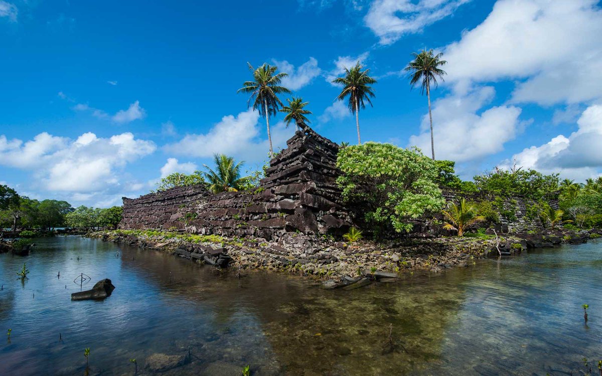 YouTube 47. Nan Madol, Pohnpei, Micronesia. Comenzó a construirse en el  siglo VIII ec, pero las construcciones megalític... | Christian Nader |  Scoopnest