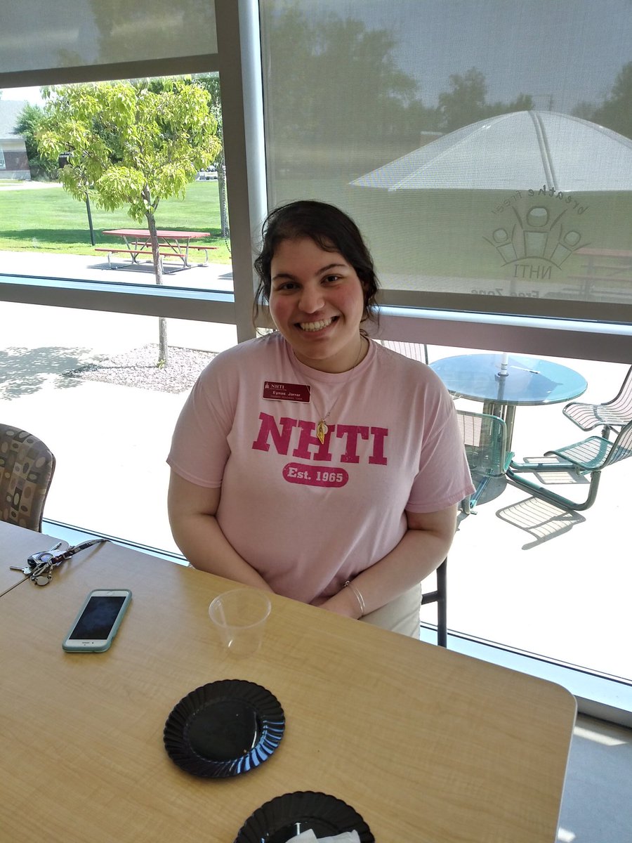 gmsedservices's tweet photo. Met with some wonderful students today at the #welcometables @NHTI Friendly, polite, happy and eager to learn! #youbelonghere Eynas is one of them! #studentsenatepresident https://t.co/u7xHNnjscS