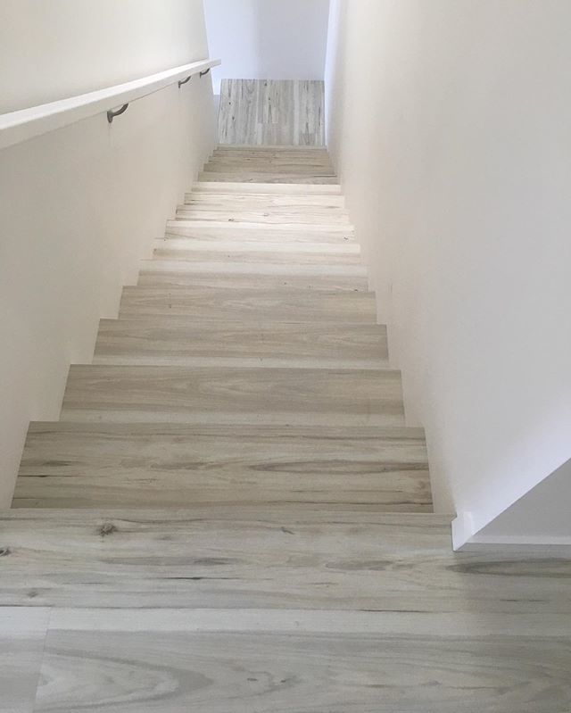 evolvedfloors's tweet photo. Luxfeel - Beach Oak giving us inspiration to achieve our flooring goals over this long weekend! https://t.co/k63NbPtJYp https://t.co/Pu5XEUAwxx