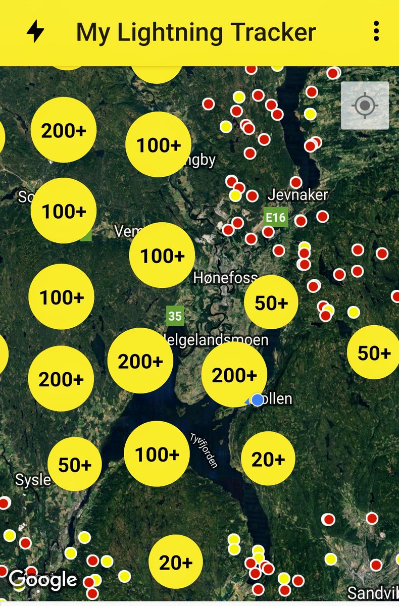 regionsnytt's tweet image. #Hole #Jevnaker #Ringerike 
Kraftig regn og #tordenvær i regionen i natt.
