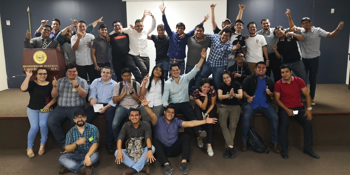 MiGamerES's tweet photo. En la víspera del DIA DEL GAMER 😌🎮🎉🎊
Fase 0: Reconocimiento.
Se parte de la próxima convocatoria, tomamos en cuenta a toda la Comunidad Gamer, no dejes de escribirnos con tus ideas, COORDINA CON TU TEAM GAMER, espera tu invitación. 👊🤝🕹
@Marpineeda
@InjuveSV
@nayibbukele https://t.co/V8q2Ve6olj
