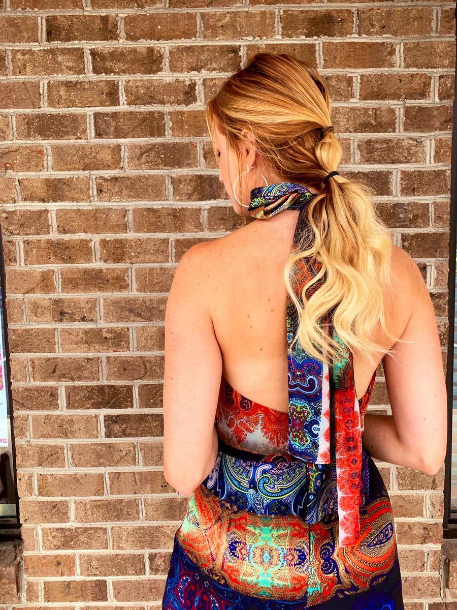 thelow_down's tweet photo. My last attempt at THE summer outfit @JovaniFashions https://t.co/UUNmTG8gcp