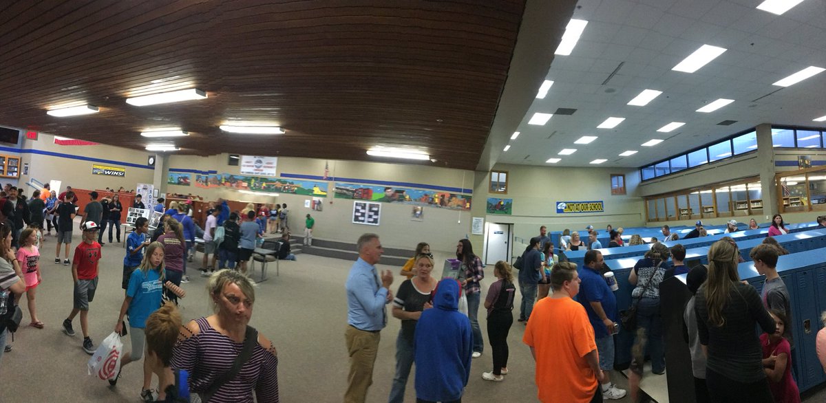 IMS Open House 2019! Great night with excited students, parents, and staff. Here’s to another great year!