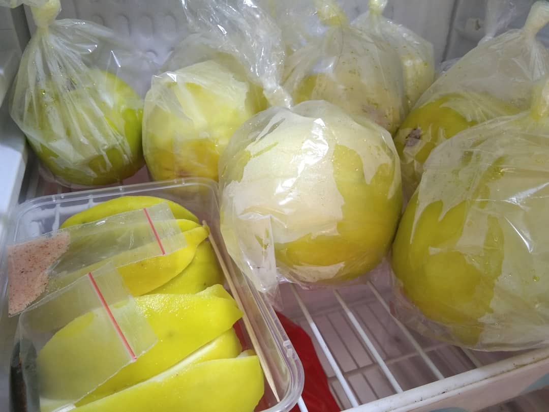 Siang siang gini paling enak nyemil yang seger2.. Yuk cobain #manisanjambubangkok #manisanmedan #manisanjambushaina