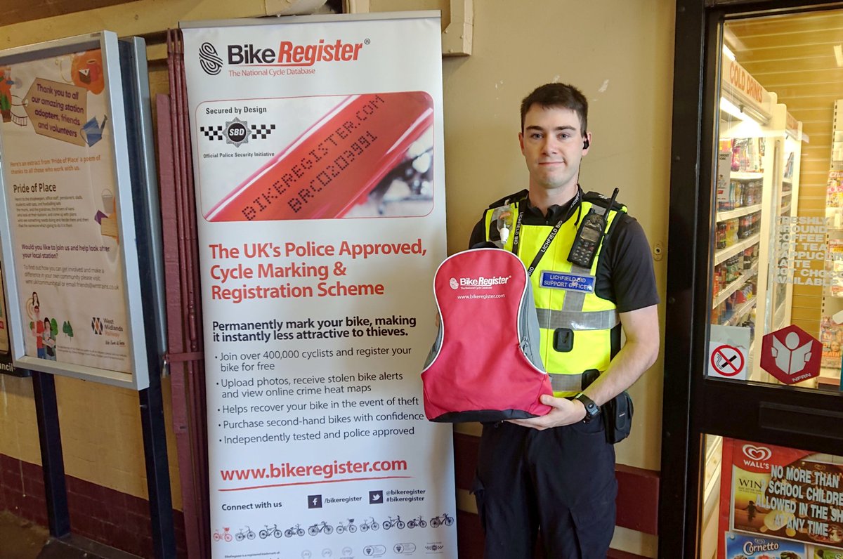 Commuting via Lichfield City Station this morning? Railway staff are handing out travel surveys capturing customer feedback and we are promoting bicycle security, registering &amp; marking bikes
<a href="/WestMidRailway/">West Midlands Railway</a>
<a href="/bikeregister/">BikeRegister</a> #StationsAsPlaces #CommunityEngagement #LockItMarkIt