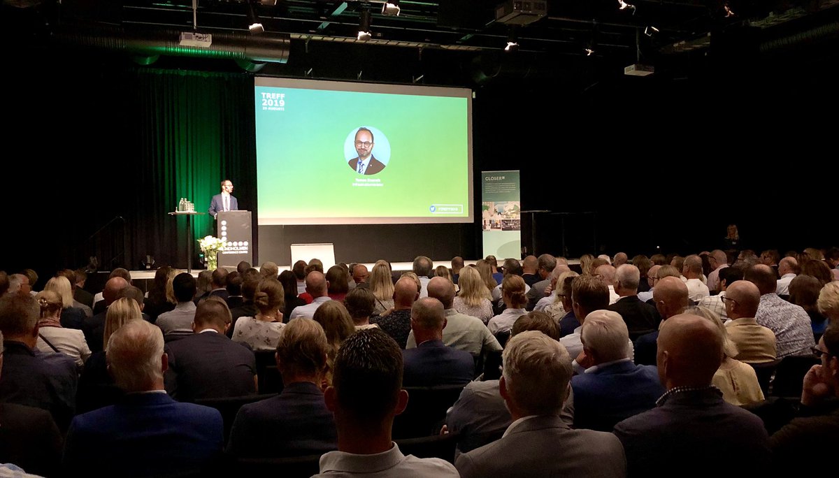 Lindholmen's tweet photo. ”Vi behöver hitta permanenta smarta systemlösningar och visa världen att det går!” säger @TomasEneroth på #TREFF2019 #NorthernLEAD @CLOSERse @chalmersuniv https://t.co/3LYw2Dzw1J