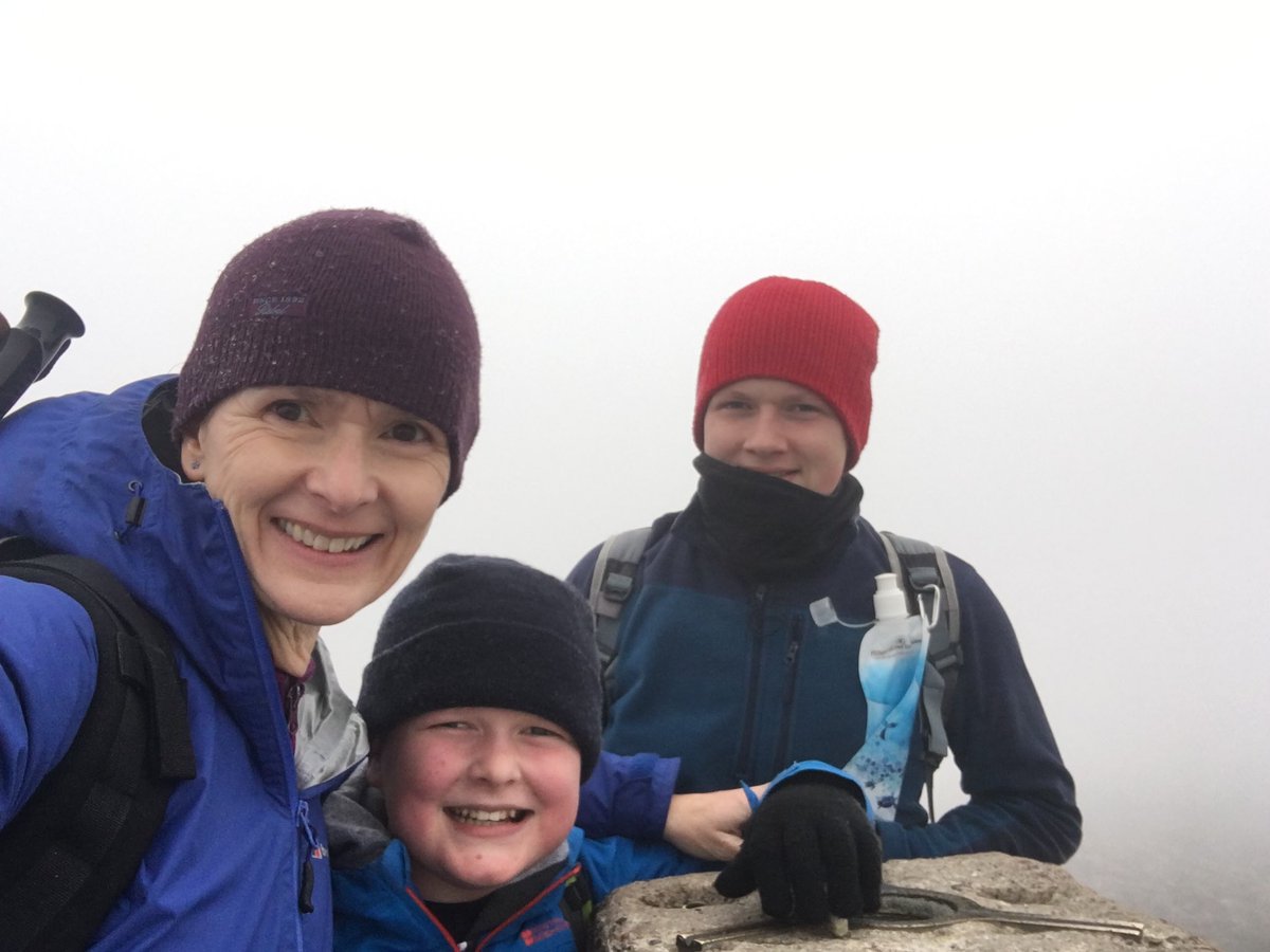One of our participants shared this photo of him and his family after they climbed to the top of Ben Nevis - in under four hours! No wheeziness or chest problems! Well done 👍🏻 #asthma #childhoodasthma #asthmaresearch #asthmamanagement